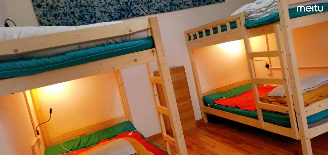 שנגרי - לה The Moon Bird Hostel מראה חיצוני תמונה